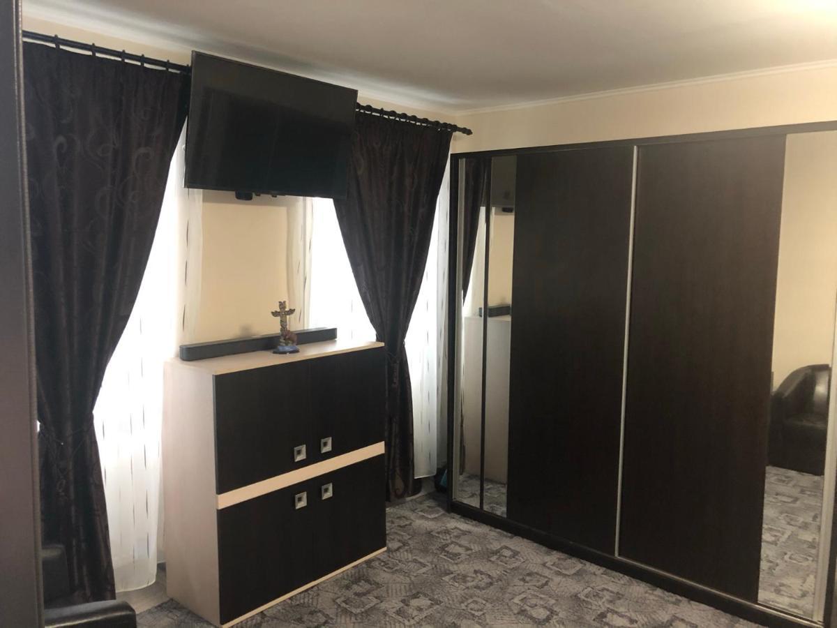 Apartament Downtown Studio Braszów Zewnętrze zdjęcie