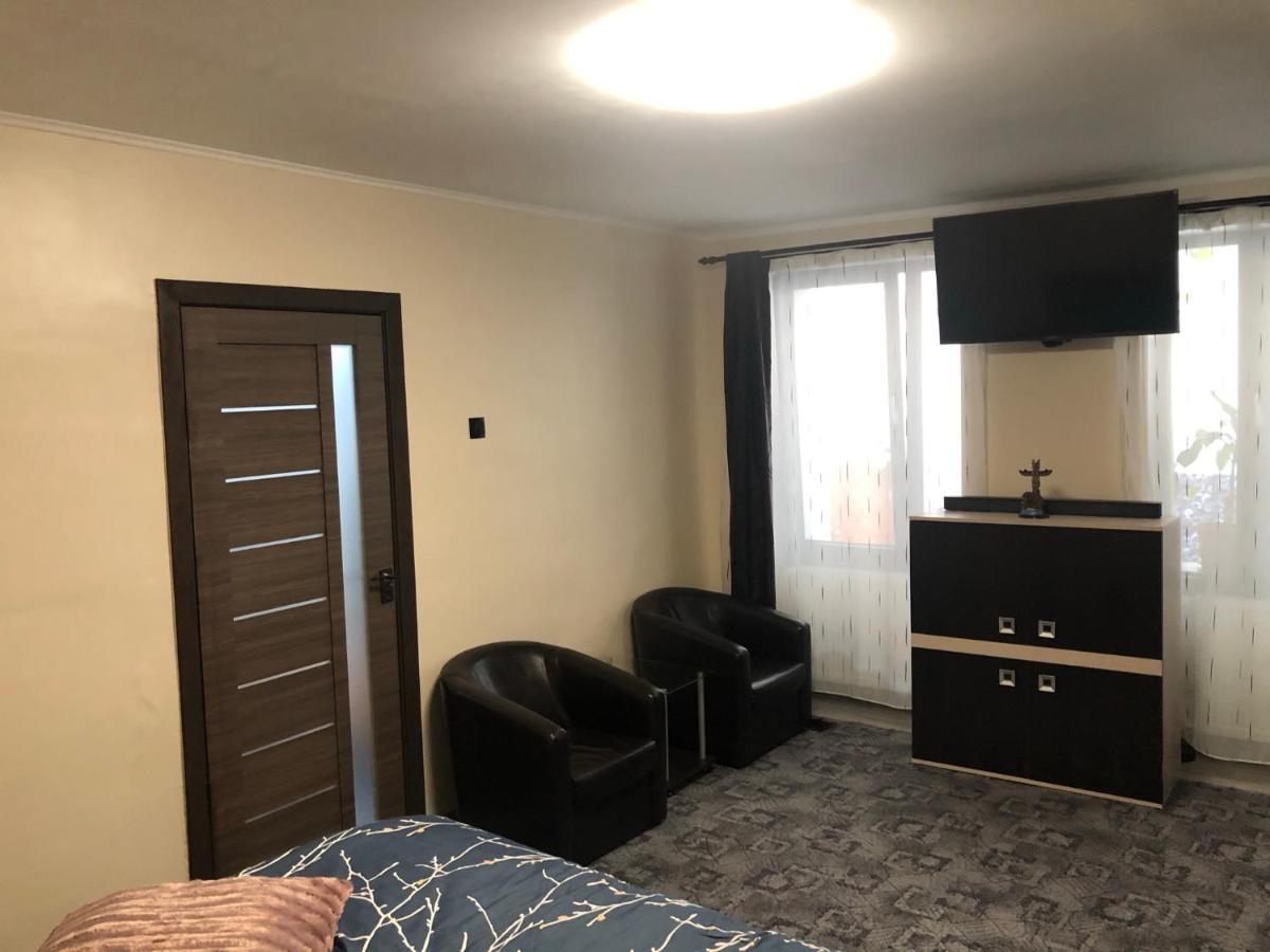 Apartament Downtown Studio Braszów Zewnętrze zdjęcie